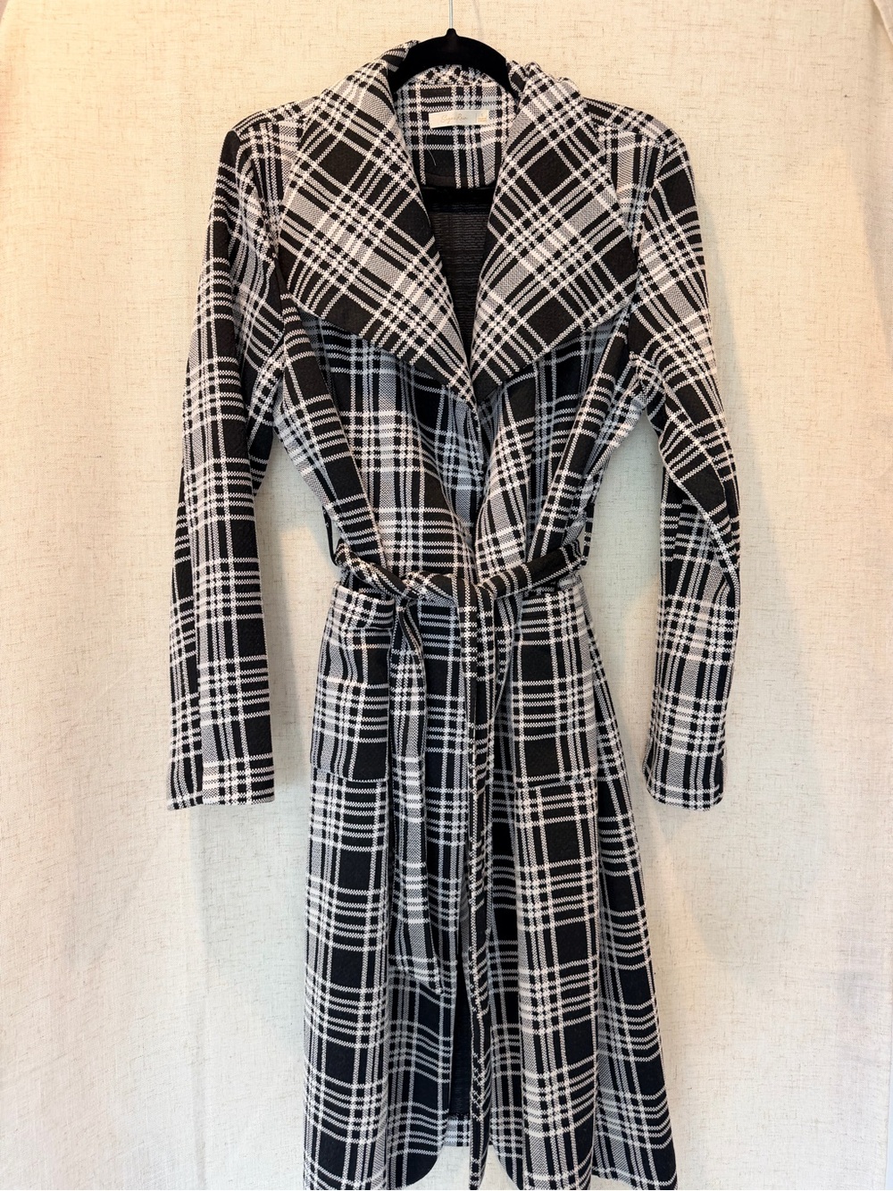Black & White Plaid Belted Robe Coat